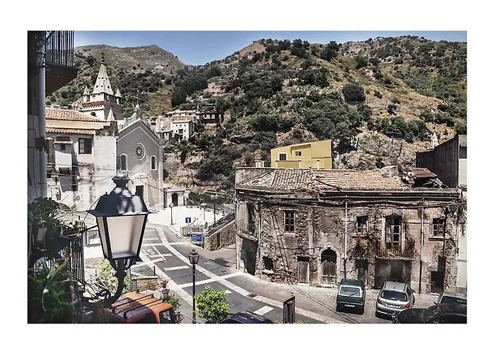 Le Giare Отель Itala